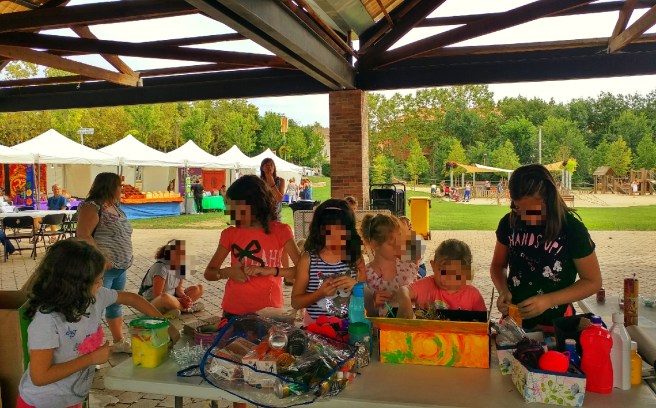 "Construcció d'un món millor". Taller d'artteràpia.
