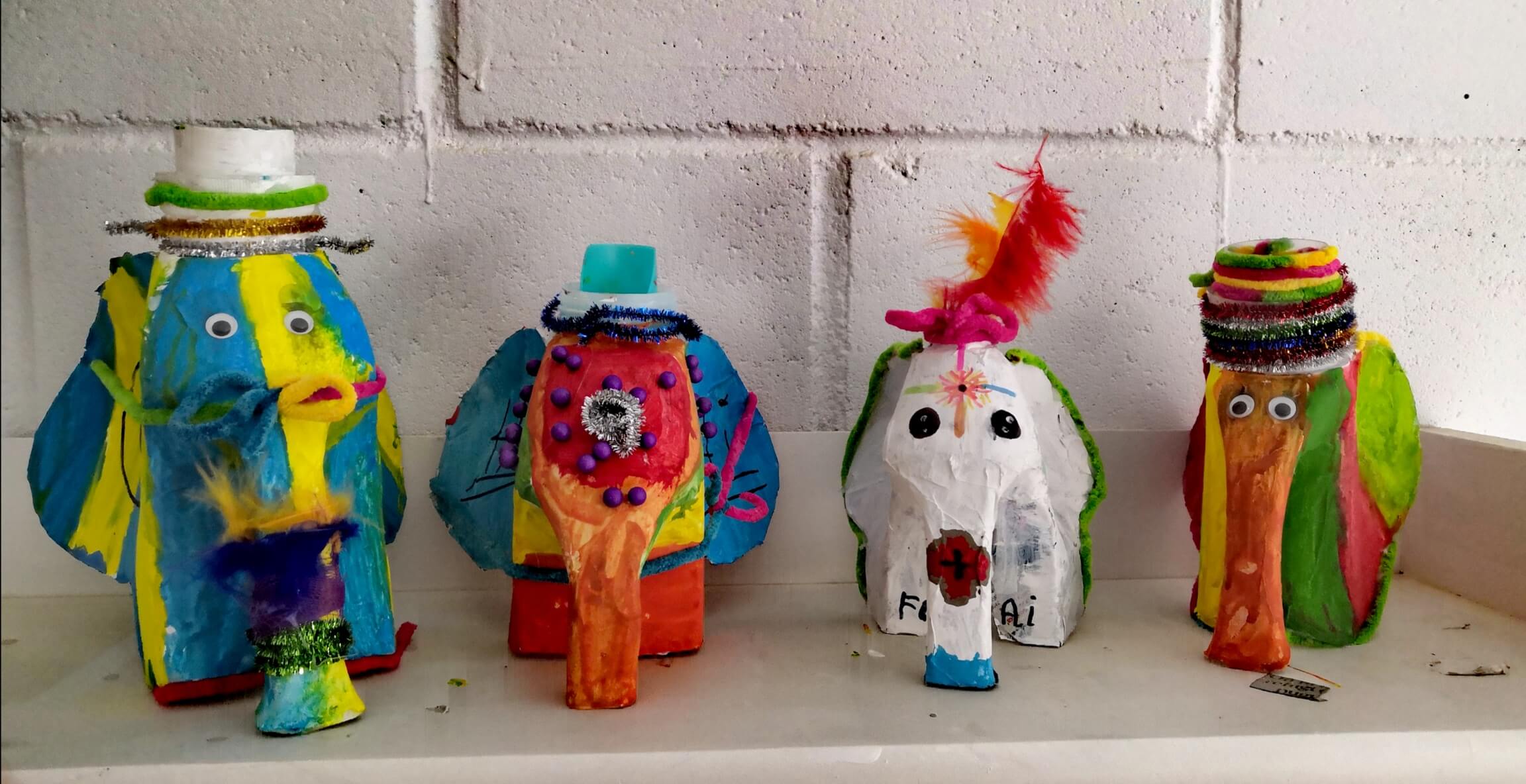 Taller CREA: "L'elefant encadenat"